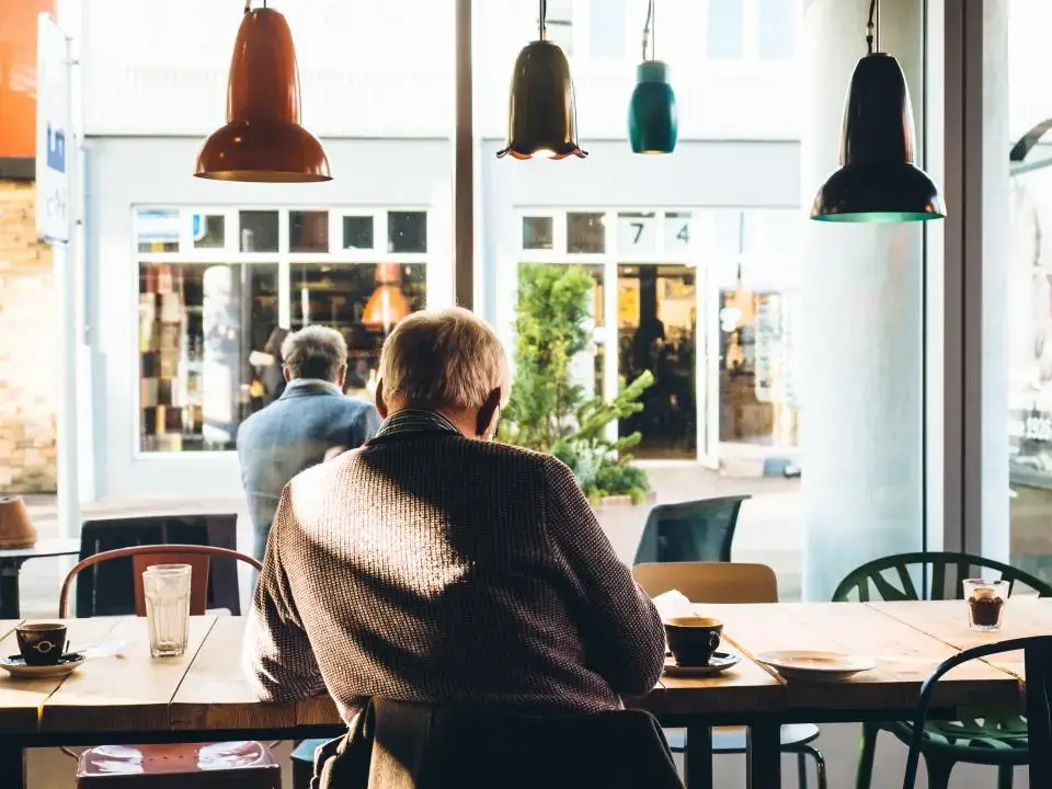 Café servi à un habitué